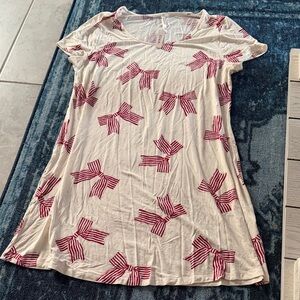 Soma White Nightshirt with Red Bow Print